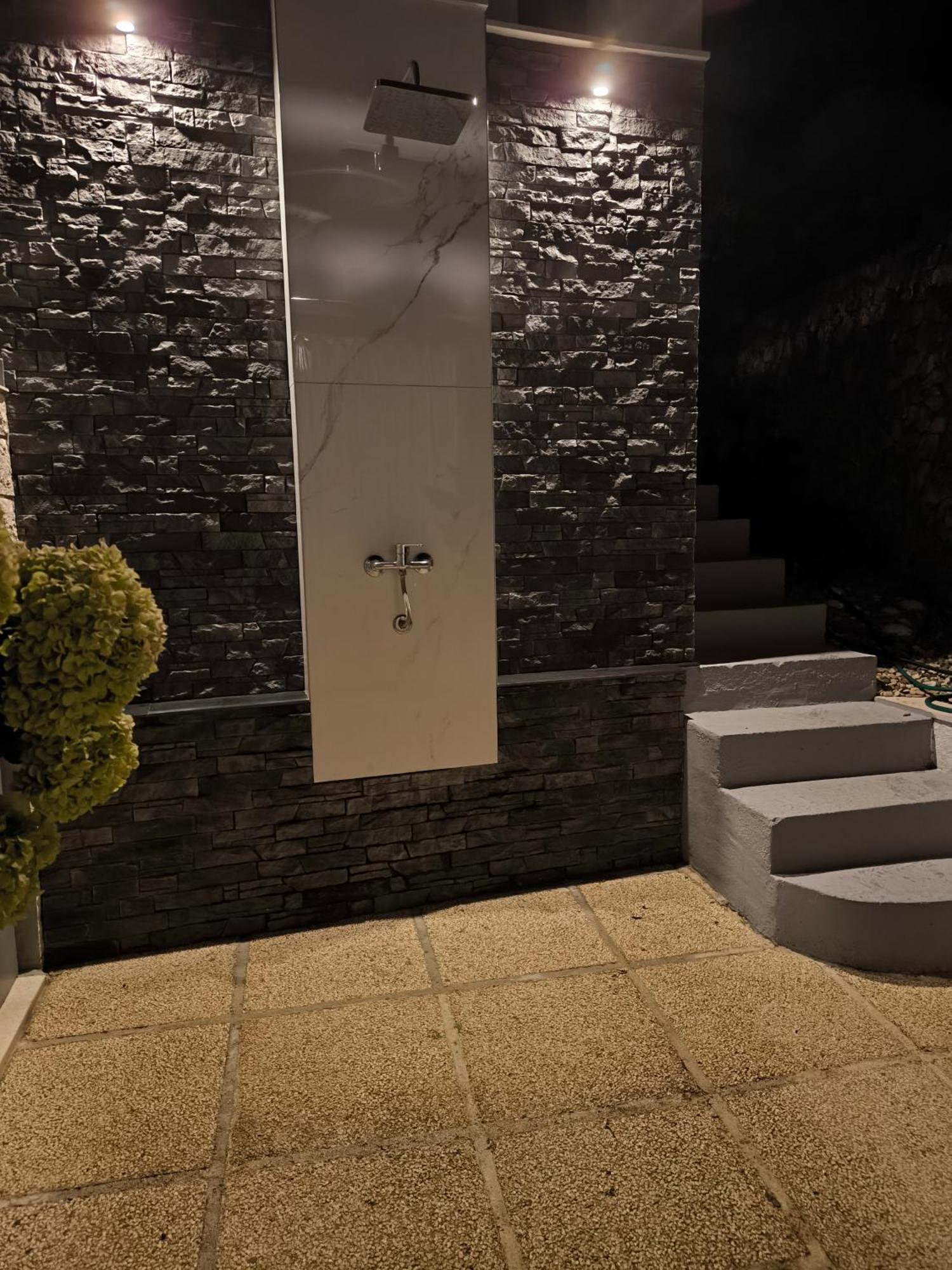 Apartment Lavanda Nova ราชานิ ภายนอก รูปภาพ