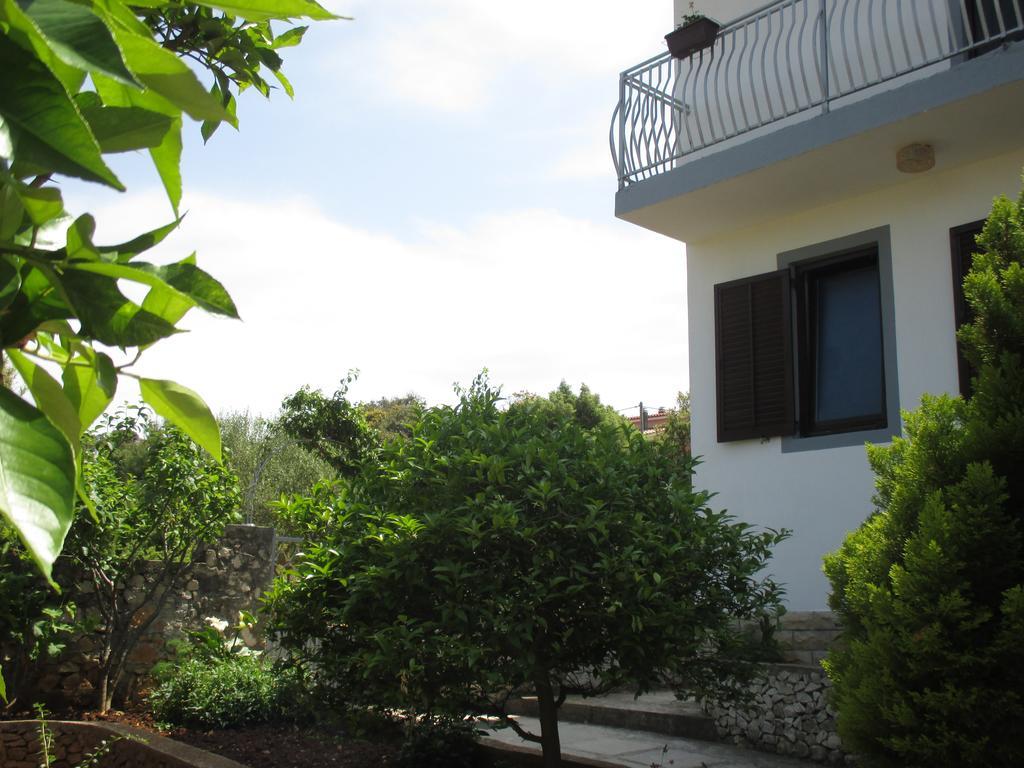 Apartment Lavanda Nova ราชานิ ภายนอก รูปภาพ